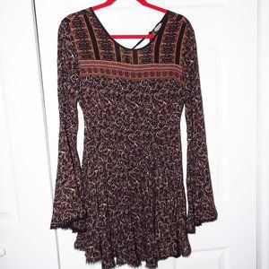ECOTE BOHO FLORAL TAPESTRY FLIRTY SKIRT DRESS W/ LONG SLEEVES FRINGE EDGES SZ 6